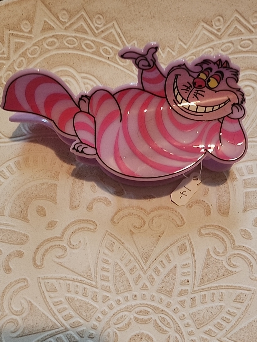 Disney Alice In Wonderland Chesire Cat Lightweight Pink Purple Clawclip